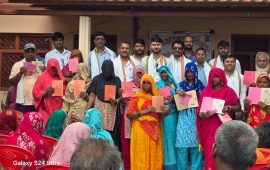 नापजाँच सकिएको १० वर्षपछि धनुषाका ५७ परिवारले पाए लालपुर्जा