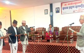 कर्णालीमा तीन सातापछि सरकार विस्तार, एमालेका ३ मन्त्रीले लिए शपथ
