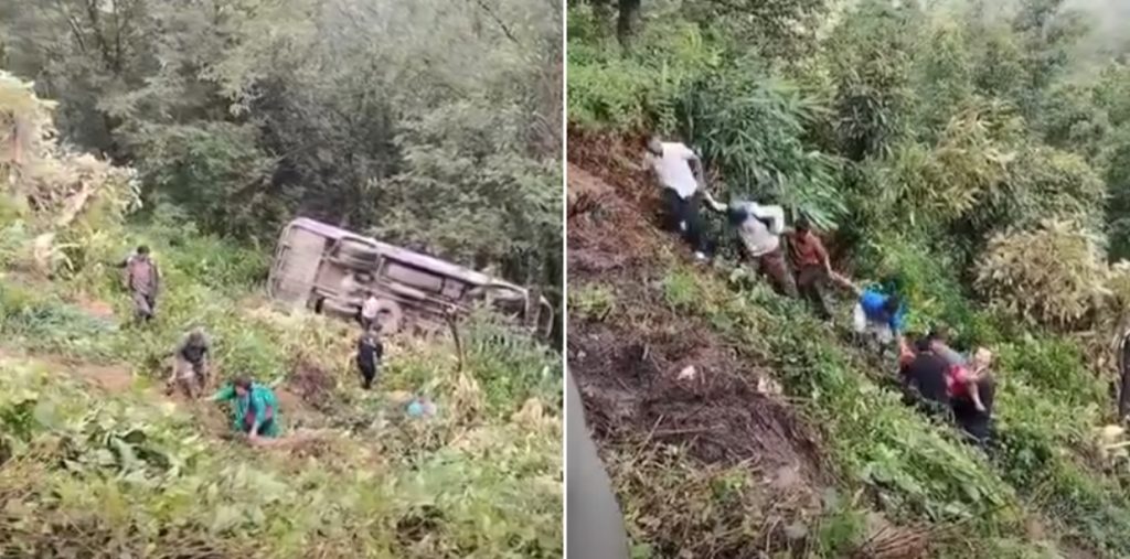नुवाकोटको थानाभञ्ज्याङमा बस र भ्यान भिरबाट खसे