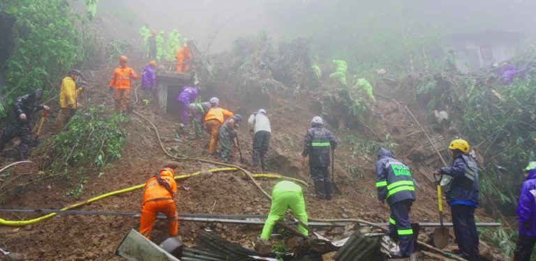 उत्तरी फिलिपिन्समा पहिरोमा परी चार जनाको मृत्यु, छ बेपत्ता