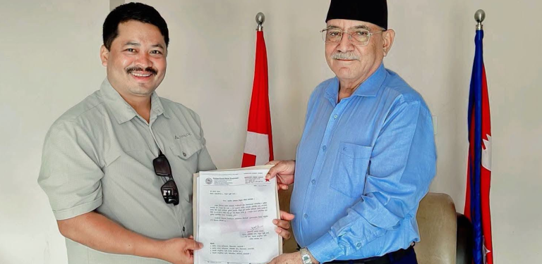 प्रचण्डको स्वकीय सचिवमा केशव रावल नियुक्त