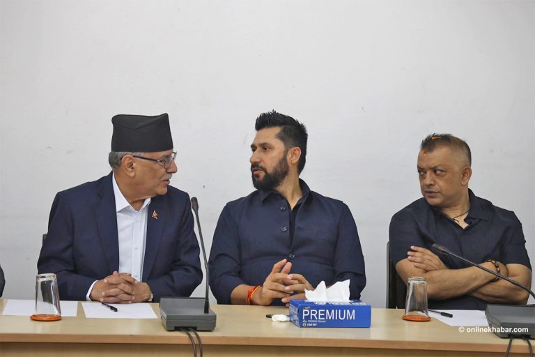 चीनतर्फबाट सूचना आदानप्रदानमा के भइरहेको छ, यसलाई प्राथमिकतामा राखौं : प्रचण्ड