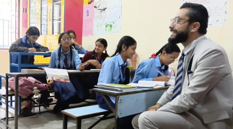 सामुदायिक विद्यालयको शैक्षिक गुणस्तर सुधारलाई प्राथमिकता : शिक्षामन्त्री पोखरेल