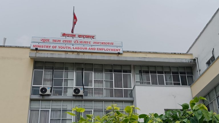 मलेसिया रोजगारीमा सिन्डिकेटको आरोप श्रम मन्त्रालयले गर्‍यो अस्वीकार