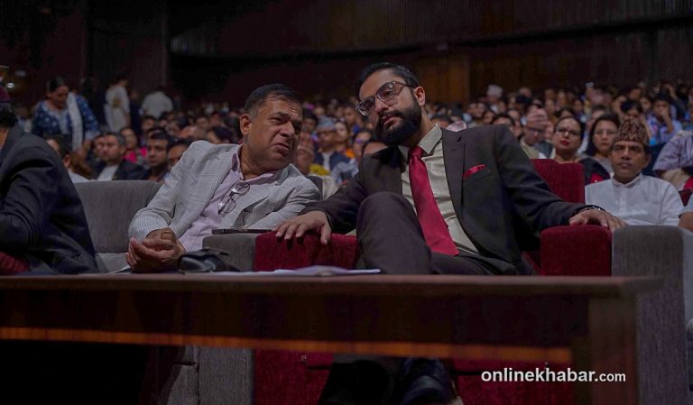 शिक्षा विधेयक मस्यौदामा सुझाव संकलन गर्दै मन्त्रालय (तस्वीरहरू)