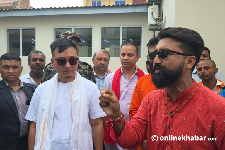 जनकपुरमा ‘हिन्दू राष्ट्र’बारे के छलफल भएको हो ?