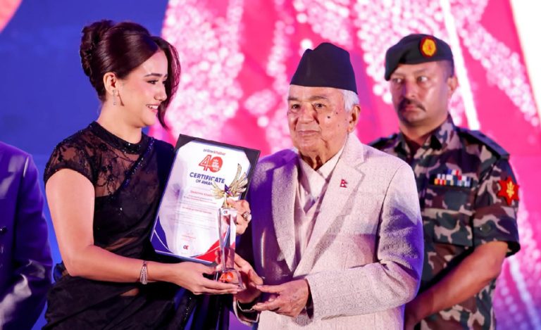 ‘४० मुनीका ४० सूची’ मा पुरस्कृत भएपछि स्वस्तिमा- जिम्मेवारीको अनुभूति महसुस