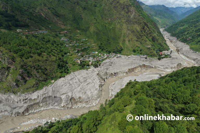 रसुवा बाढीमा बेपत्ता परिवारलाई बाह्रबिसेले एक लाख १५ हजार दिने