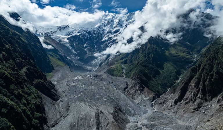 ‘ल्हेन्दे खोला सिरानमा खसेको हिमचट्टान साढे दुई करोड घनमिटरको’