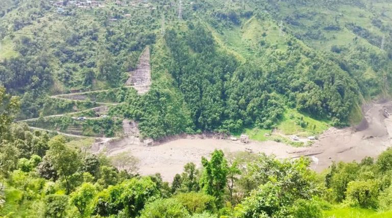 अपर त्रिशुली–३ ‘बी’ आयोजनास्थल पहिरोको लेदोले पुरियो, उद्धारमा कठिनाइ