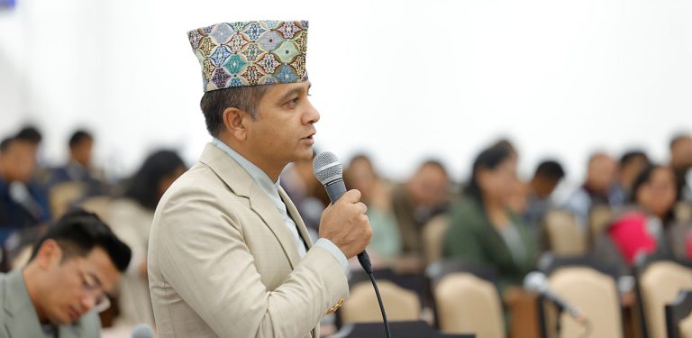 हामी सरकारसँगै साथमा छौं, शोकलाई शक्तिमा बदल्न चाहन्छौं : महर