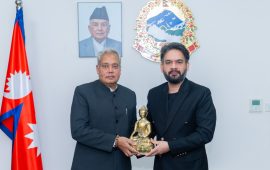 प्रधानमन्त्रीसँग भारतीय राजदूतको बिदाइ भेट