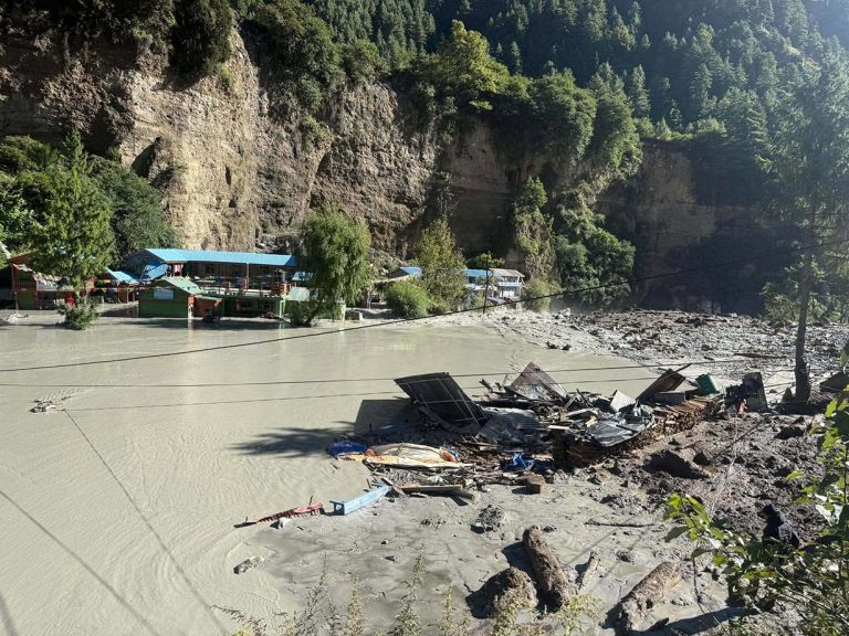 चामेमा थुनिएको मर्स्याङ्दी नदी ब्लास्ट गरेर खोल्ने तयारी