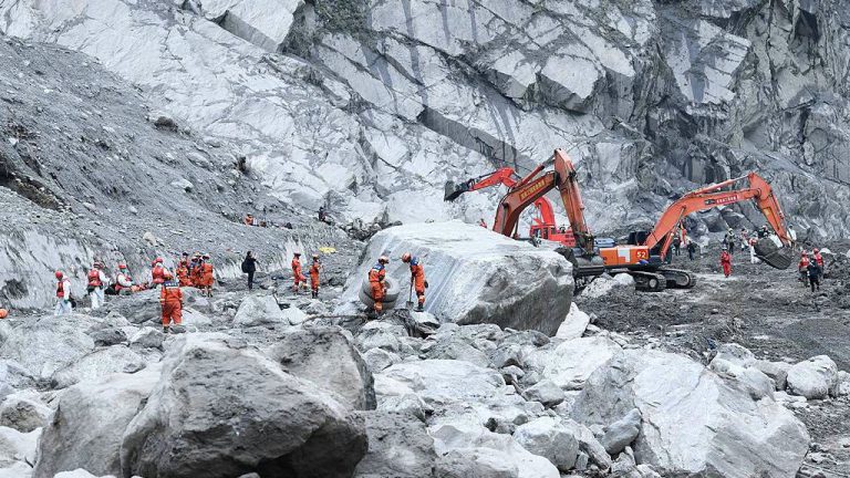 केरुङ बाढीमा चीनतर्फ ३१ जनाको मृत्यु, ५३१ बेपत्ता