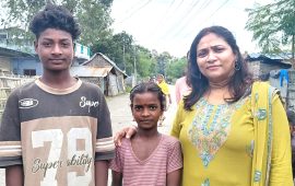 डा. सिंहले लिइन् बाढीमा बुबा र क्यान्सरले आमा गुमाएका दाजु–बहिनीको जिम्मा