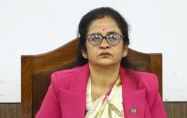 सिर्सिया खोलामा प्रदूषण रोक्न उद्योगहरूलाई मन्त्रीले दिइन् समयसीमा  