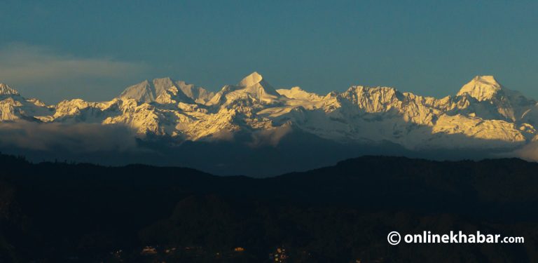 वर्षा रोकियो, टल्किए हिमाल (तस्वीरहरू)