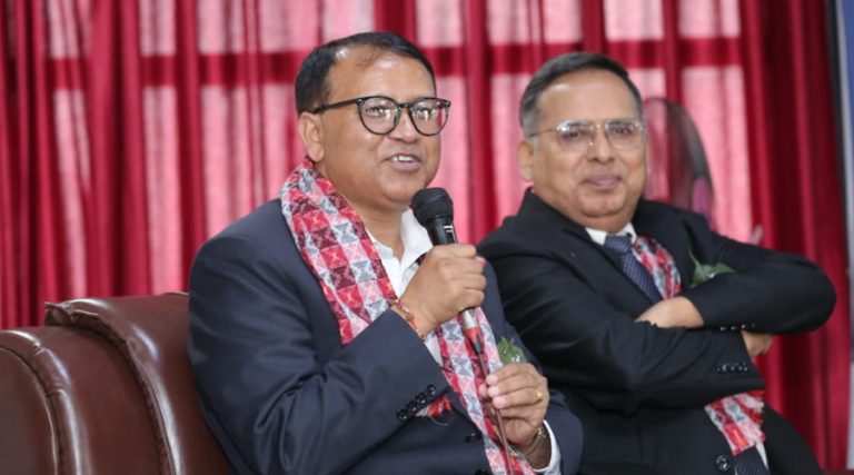 संविधान पूर्ण कार्यान्वयन नगरी संशोधनको बहसमा पुग्नु उचित होइन : नेता परियार