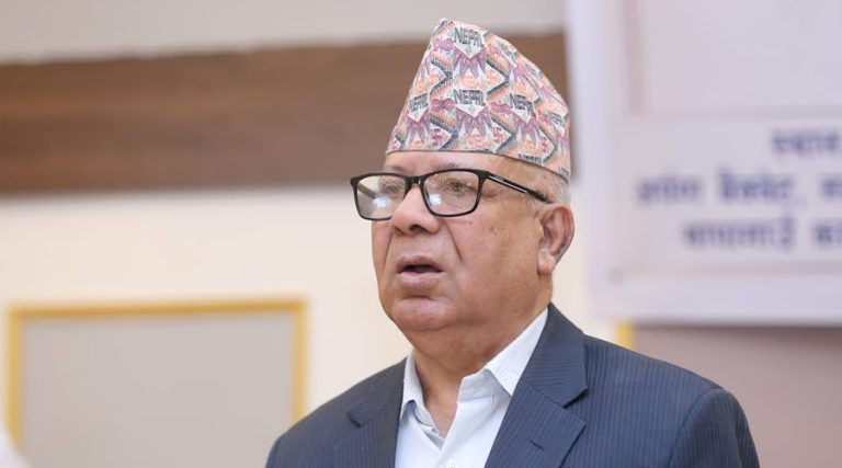 वन बढाएकोमा अब अर्ब होइन, खर्ब क्षतिपूर्ति पाउनुपर्छ : माधव नेपाल