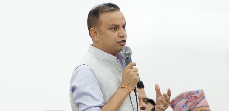 विपद्‌मा सबै दलले सरकारप्रति देखाएको सद्भाव अनुकरणीय छ : मनिष झा