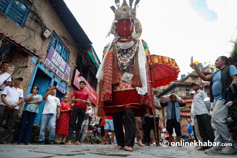 भक्तपुरमा पञ्चदान पर्वको रौनक (तस्वीरहरू)