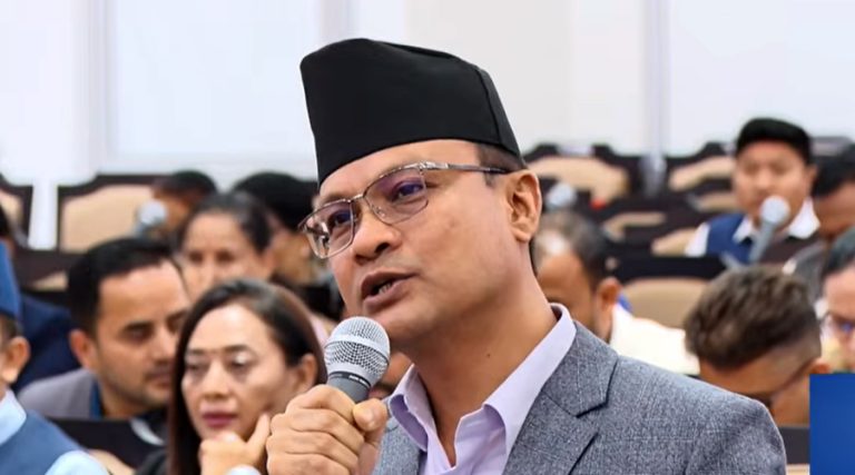 रास्वपा सचेतकको आग्रह- नागरिकमा राज्य साथमा छ भन्ने अनुभूतिमा कहिल्यै शंका नउठोस्