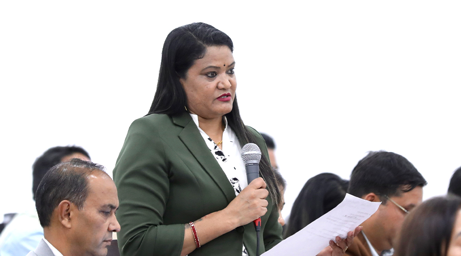 बिहानैदेखि शहीद परिवारले खोजे बालेन, राति आयो एक वाक्यको श्रद्धाञ्जली