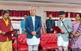 बागमतीको कृषिमन्त्रीमा आले, प्रदेश प्रमुखसमक्ष लिइन् शपथ