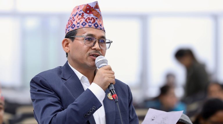 नेकपा सांसदको प्रश्न : त्रासको शासनको गन्तव्य लोकतन्त्र नै हो कि निरंकुशतन्त्र ?