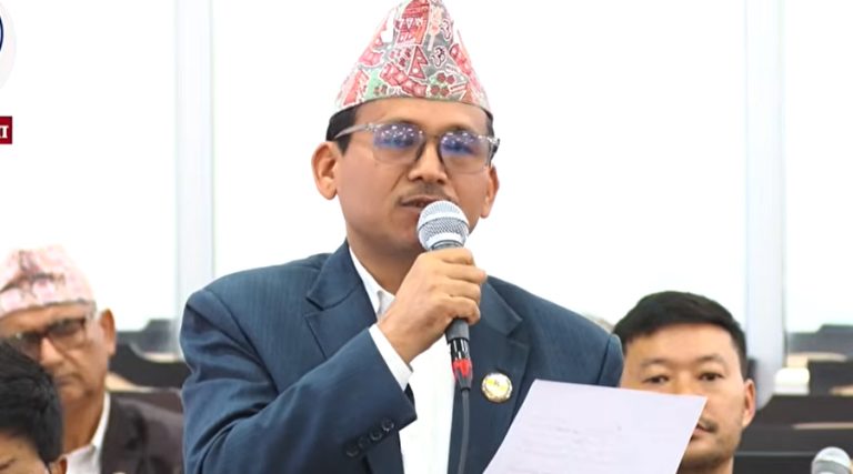 संसद्‌मा उठ्यो लोककल्याणकारी विज्ञापन रोकिएको विषय