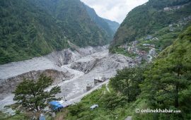 बाढी पीडितहरूलाई तत्काल आवास र विशेष प्याकेज घोषणा गर्न माग