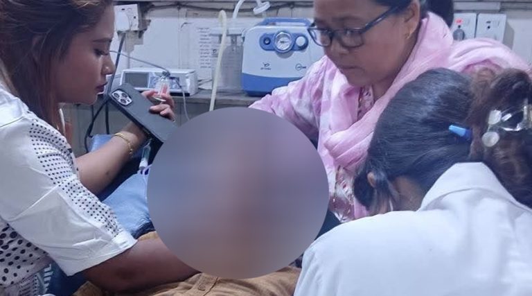 धरानमा शिक्षक माग्दै अनसन बसेका विद्यार्थीले पिए कीटनासक औषधि