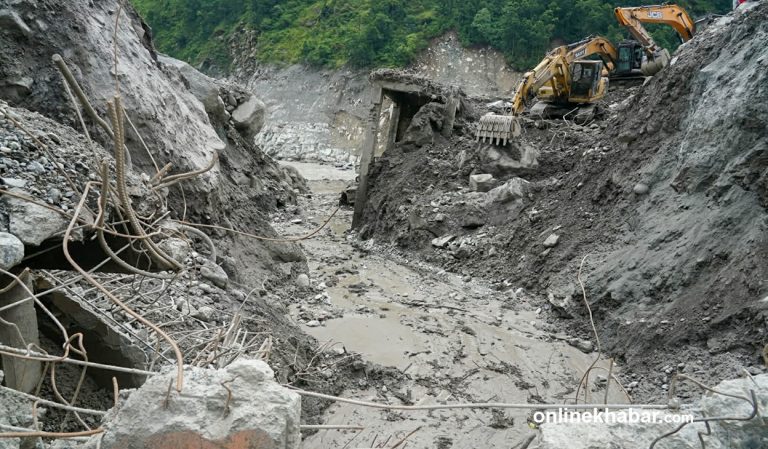 बाढीबाट क्षतिग्रस्त जलविद्युत् आयोजनाको भविष्य के हुन्छ ?