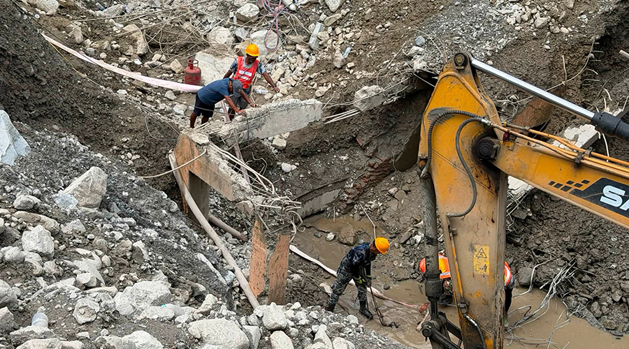 त्रिशूली–३ ‘ए’ को केबल डक्ट सफाइ तीव्र, पाँच दिनमा २० हजार घनमिटर लेदो–ढुंगा हटाइयो