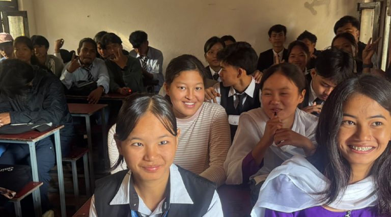 अस्थायी भवनबाट सुरु हुन थाल्यो त्रिशूली माविमा पढाइ