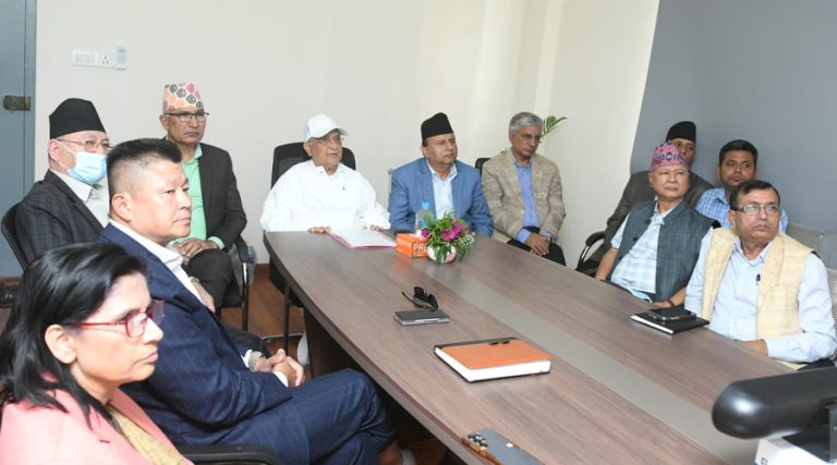 चुनावी तालमेल वा कार्यगत एकता हुनसक्छ, झमेलामा फस्नेगरी पार्टी एकता हुन्न : ओली
