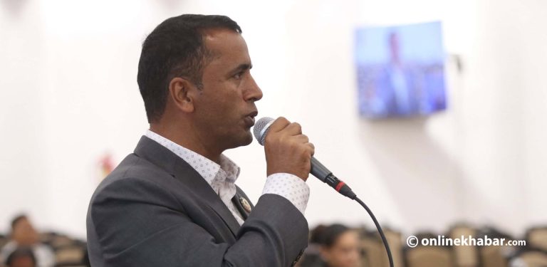 तातोपानी नाका सञ्चालन गर्न कूटनीतिक पहल गरियोस् : सांसद दुलाल