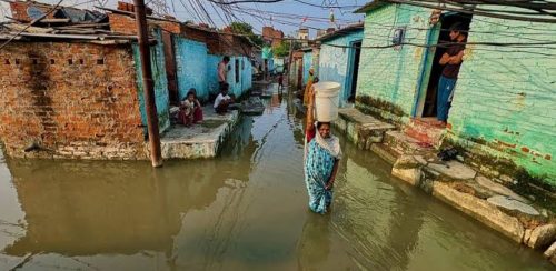 भारतमा बाढीपहिरोमा ६२ जनाको ज्यान गयो 
