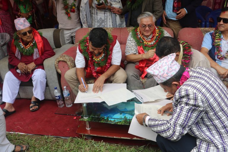 भारती मावि र विद्यार्थीलाई ५ करोडको छात्रवृत्ति