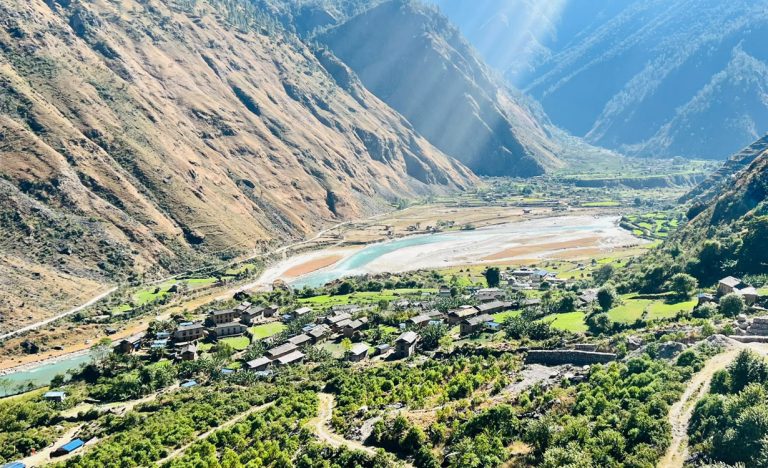 प्रहरी भन्छ-भेरी नदी थुनिएको छैन, करिडोर अवरुद्ध छ