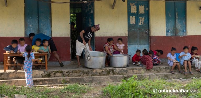 बेचबिखनको जोखिममा पर्न सक्छन् विपद्‌बाट बाँचेका बालबालिका