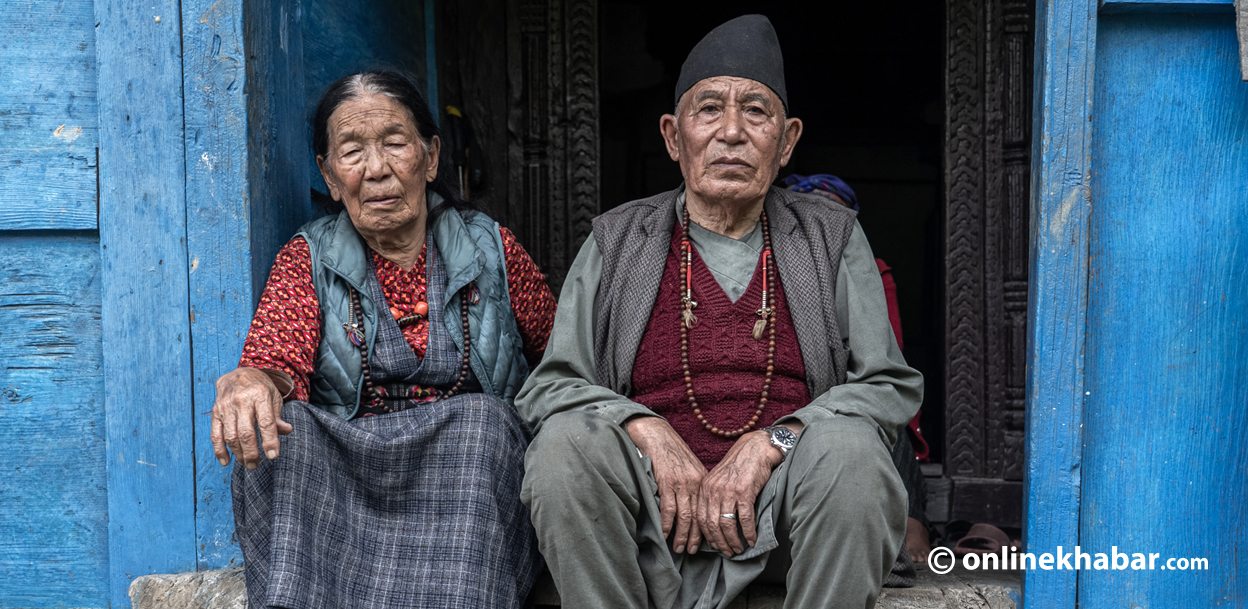 तीन पुस्ता गुमाए, सिंगै गाउँलाई सहानुभूति बाँड्दैछन्