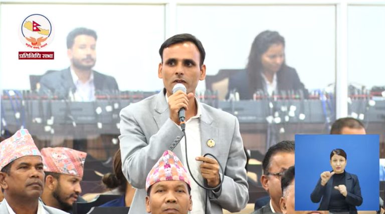 रास्वपा सांसद जोशीको गुनासो– सुरक्षा निकायलाई भन्दा पनि सीमामा लागूपदार्थको तस्करी रोकिएन