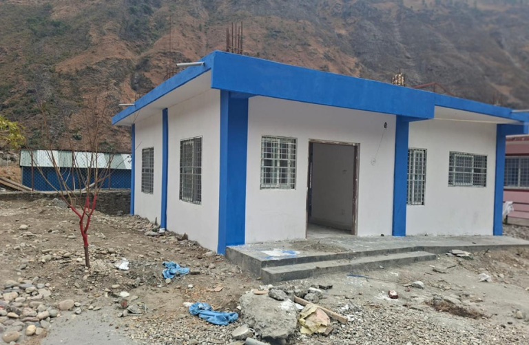 जाजरकोटमा भूकम्प : ८२ विद्यालय र स्वास्थ्य संस्था निर्माण, ४४ अझै निर्माणाधीन