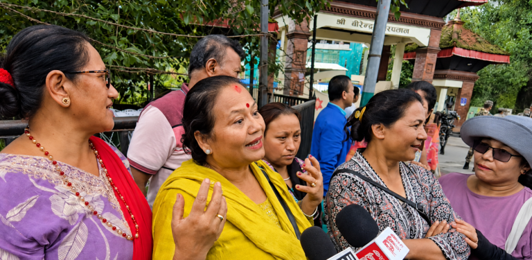 सुरुङबाट जीवितै उद्धार भएका कबिरकी दिदी भन्छिन् : चमत्कार भयो