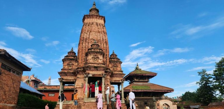 भक्तपुरमा केदारनाथ मन्दिर खुलाः साँझ महाआरती गरिँदै