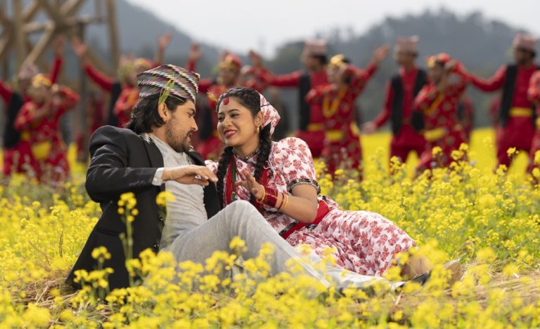 ‘झिँगे दाउ २’ को दशैं गीतमा केकी, आँचल, महेश, कुशलको छमछमी
