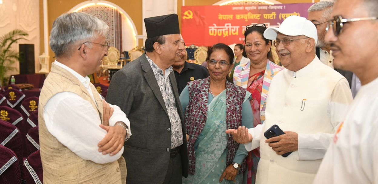 शंकरको लाइन : एमाले सुधार्ने, अध्यक्ष हटाउन नलाग्ने