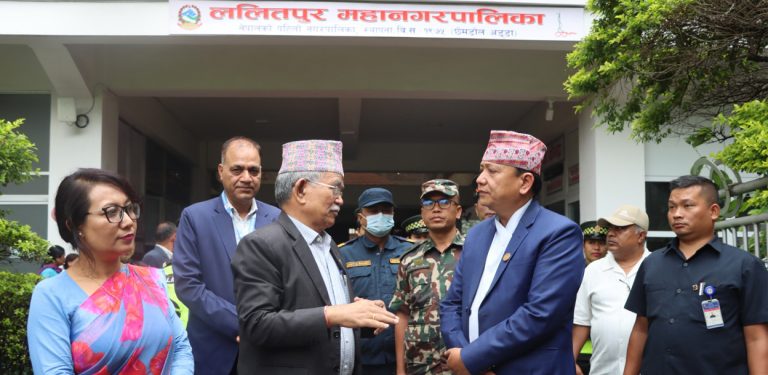 बागमतीका मुख्यमन्त्री र ललितपुर महानगर प्रमुखबीच भेटवार्ता