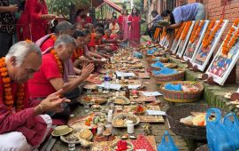 असोज ३ गते पाटनमा रहेका दशमहाविद्या परिक्रमा गरिँदै